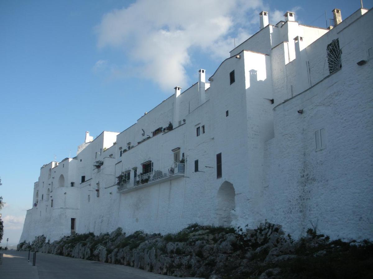 Casa Josephina - Three Level Stone Home With Balcony, 2 Roof Terraces & Sea Views Ostuni Eksteriør bilde