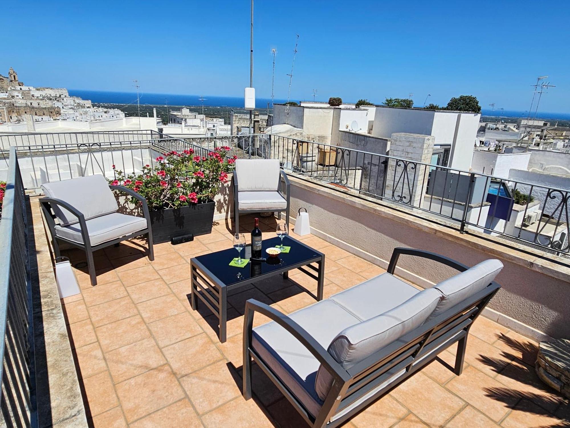 Casa Josephina - Three Level Stone Home With Balcony, 2 Roof Terraces & Sea Views Ostuni Rom bilde